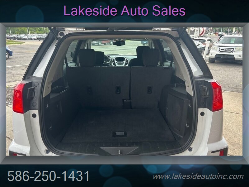 2017 GMC Terrain SLE-1   - Photo 10 - Clinton Township, MI 48036