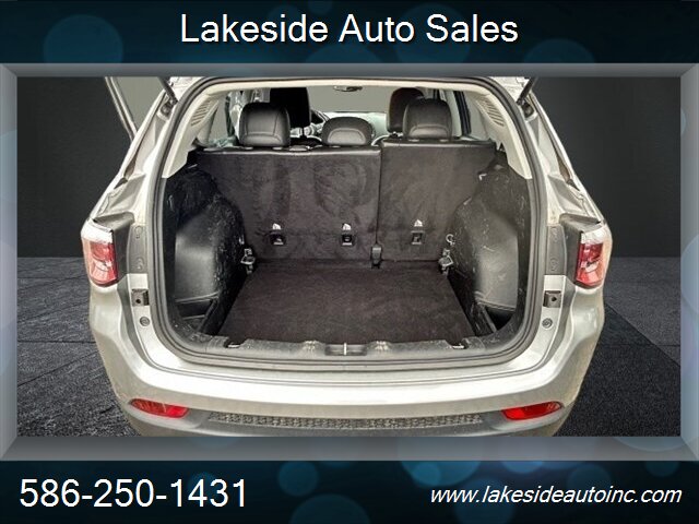 2020 Jeep Compass Latitude   - Photo 10 - Clinton Township, MI 48036