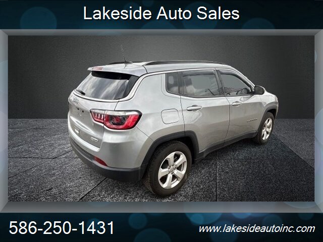 2020 Jeep Compass Latitude   - Photo 6 - Clinton Township, MI 48036