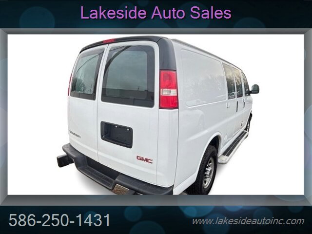 2019 Chevrolet Express 2500   - Photo 5 - Clinton Township, MI 48036