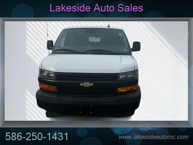 2019 Chevrolet Express 2500   - Photo 2 - Clinton Township, MI 48036