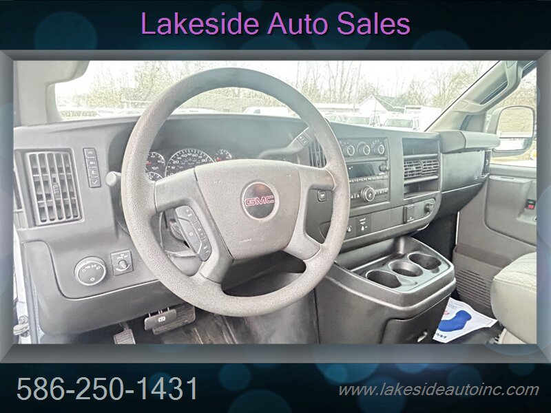 2019 Chevrolet Express 2500   - Photo 9 - Clinton Township, MI 48036