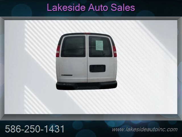 2019 Chevrolet Express 2500   - Photo 7 - Clinton Township, MI 48036