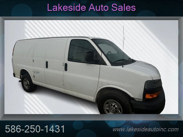 2019 Chevrolet Express 2500   - Photo 3 - Clinton Township, MI 48036