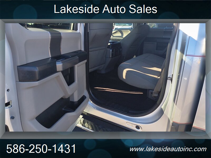 2016 Ford F-150 XLT 2016 Ford F-150 5.0 V8 4x4 crew cab - Photo 8 - Clinton Township, MI 48036