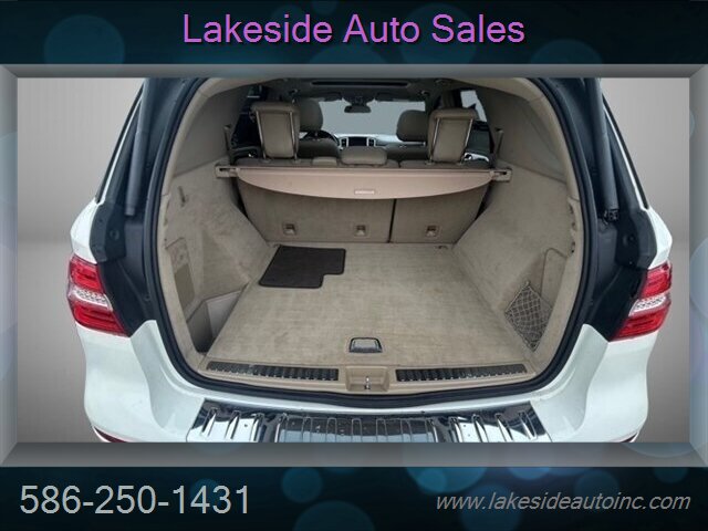 2015 Mercedes-Benz ML 400 - Photo 12 - Clinton Township, MI 48036