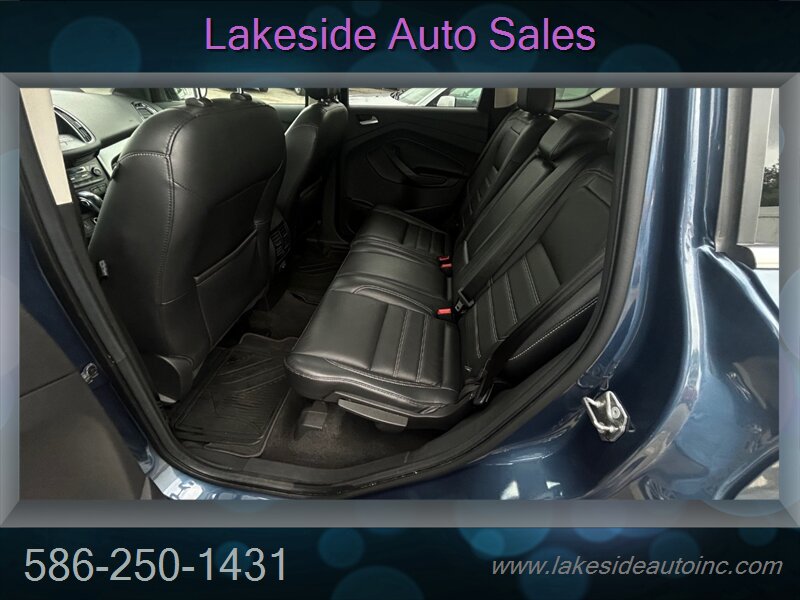 2018 Ford Escape SEL   - Photo 8 - Clinton Township, MI 48036