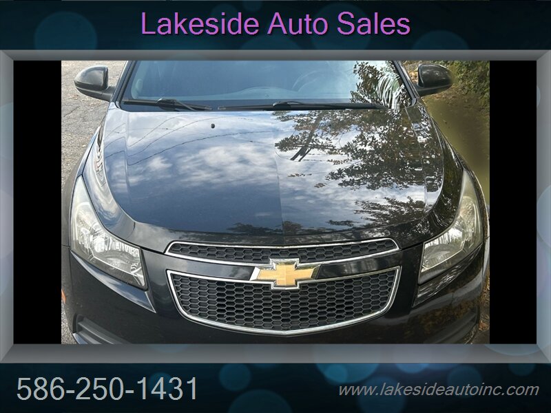 2012 Chevrolet Cruze LT   - Photo 2 - Clinton Township, MI 48036