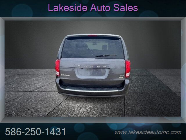 2018 Dodge Grand Caravan SXT   - Photo 8 - Clinton Township, MI 48036