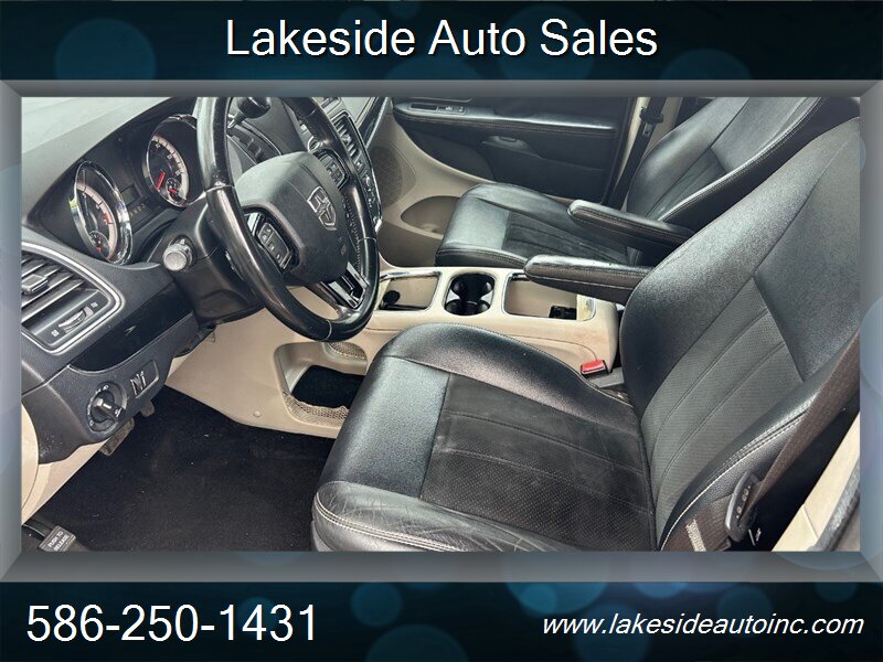 2018 Dodge Grand Caravan SXT - Photo 9 - Clinton Township, MI 48036