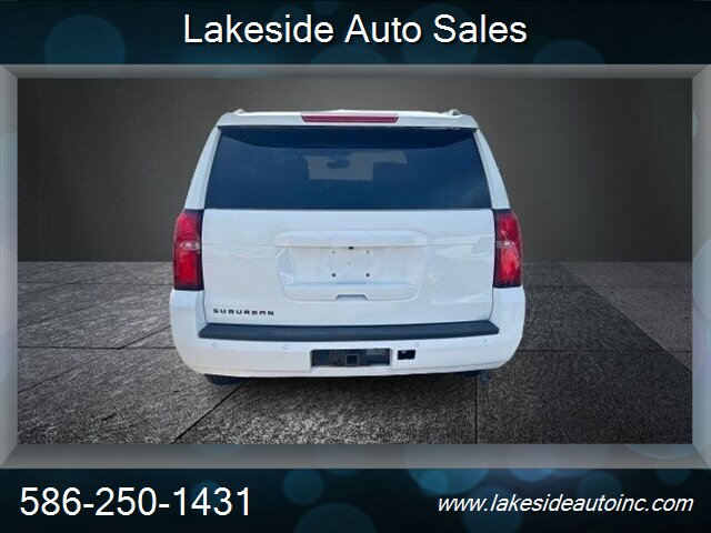 2018 Chevrolet Suburban LT - Photo 8 - Clinton Township, MI 48036