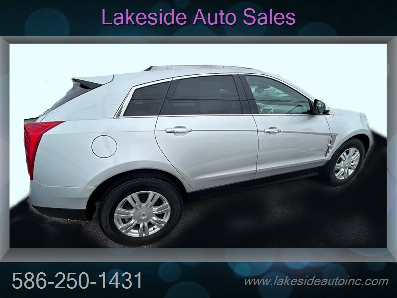 2012 Cadillac SRX Luxury Collection   - Photo 2 - Clinton Township, MI 48036