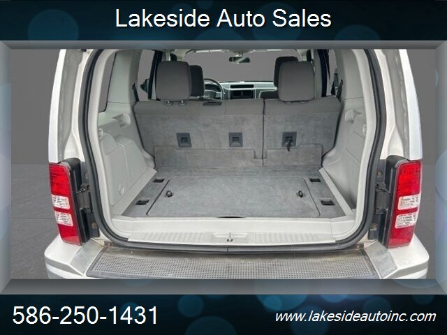 2008 Jeep Liberty Sport   - Photo 9 - Clinton Township, MI 48036