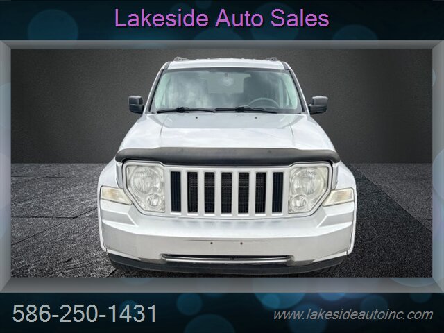 2008 Jeep Liberty Sport   - Photo 2 - Clinton Township, MI 48036