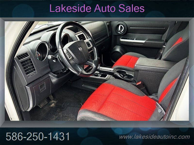 2008 Dodge Nitro R/T - Photo 8 - Clinton Township, MI 48036