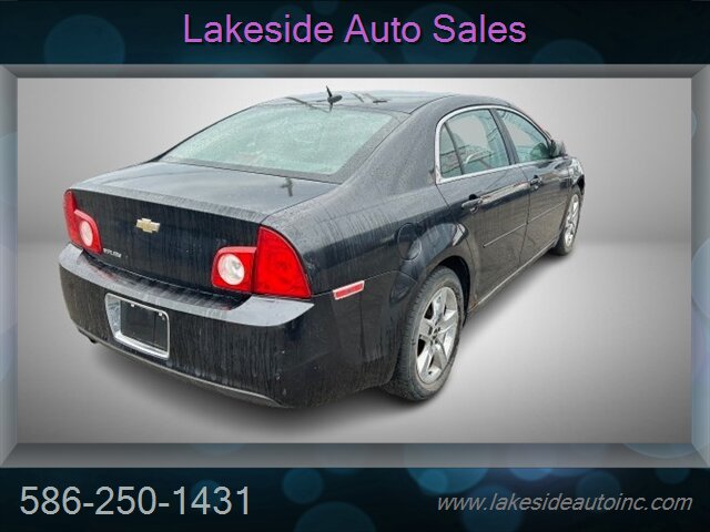 2010 Chevrolet Malibu LT   - Photo 8 - Clinton Township, MI 48036