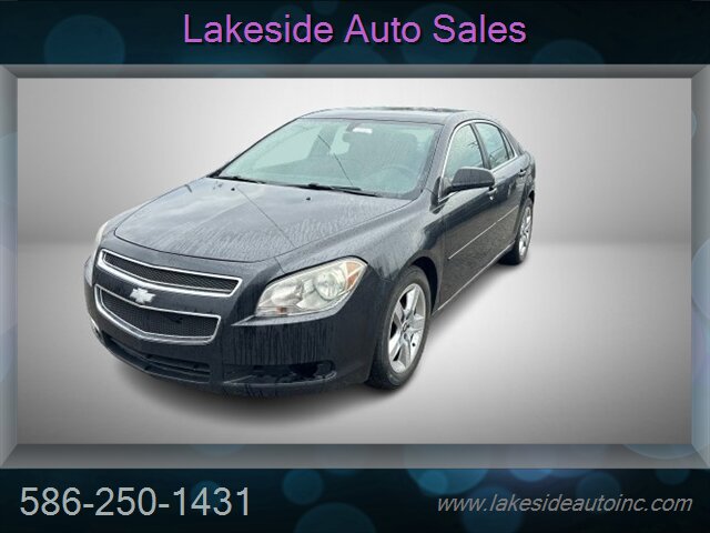 2010 Chevrolet Malibu LT   - Photo 1 - Clinton Township, MI 48036