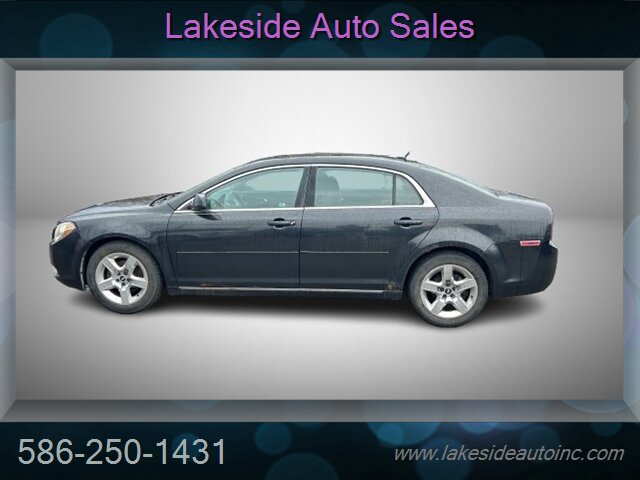2010 Chevrolet Malibu LT   - Photo 5 - Clinton Township, MI 48036