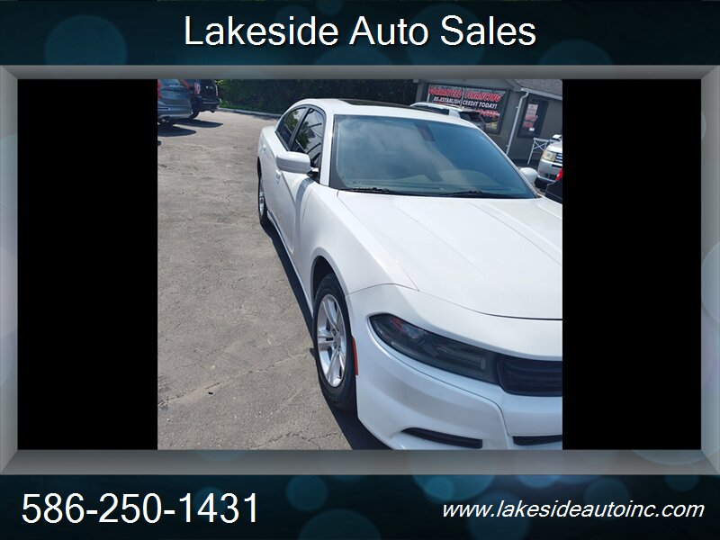 2019 Dodge Charger SXT Charger - Photo 2 - Clinton Township, MI 48036