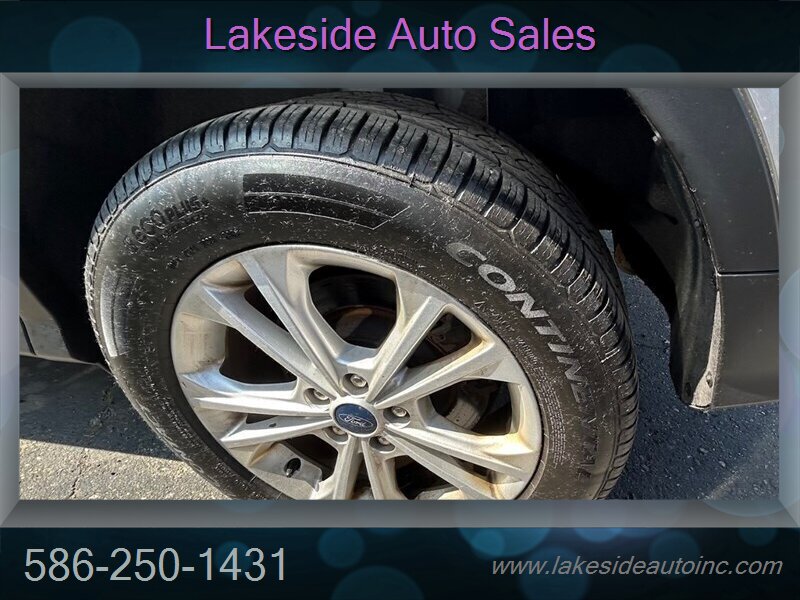2019 Ford Escape SEL - Photo 12 - Clinton Township, MI 48036