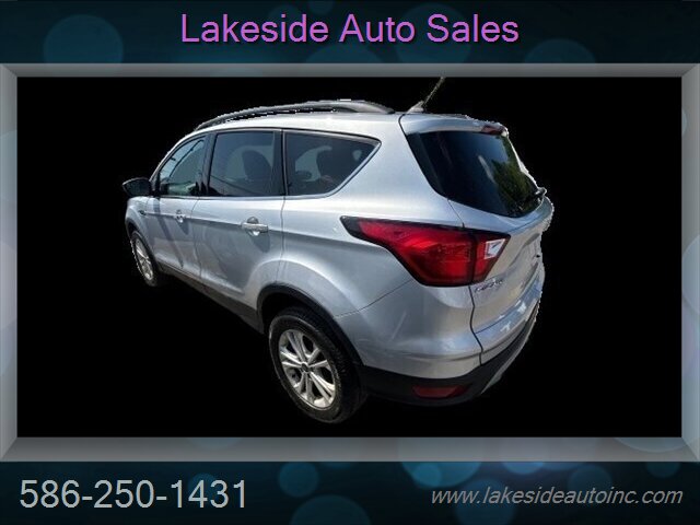 2019 Ford Escape SEL - Photo 4 - Clinton Township, MI 48036