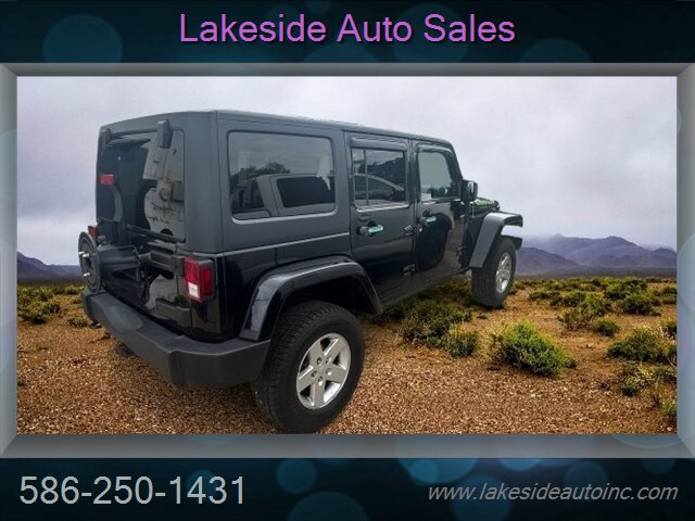 2012 Jeep Wrangler Unlimited Sahara - Photo 4 - Clinton Township, MI 48036