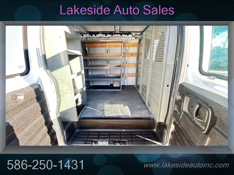 2017 GMC Savana 2500   - Photo 9 - Clinton Township, MI 48036