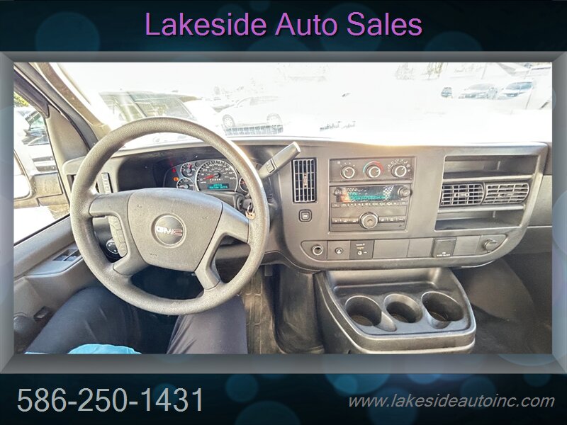 2017 GMC Savana 2500   - Photo 10 - Clinton Township, MI 48036