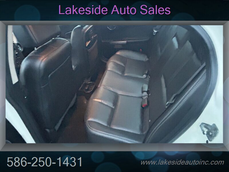 2008 Pontiac Grand Prix   - Photo 11 - Clinton Township, MI 48036