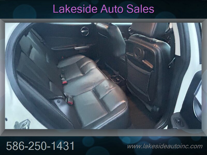 2008 Pontiac Grand Prix   - Photo 10 - Clinton Township, MI 48036