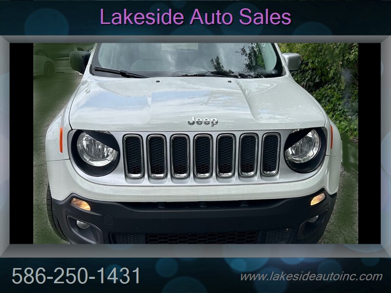 2017 Jeep Renegade Limited   - Photo 3 - Clinton Township, MI 48036