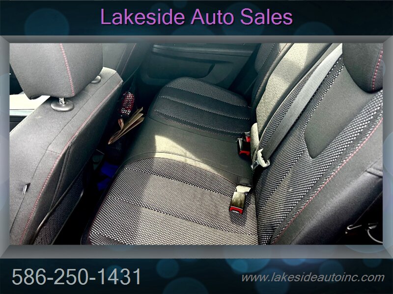 2011 GMC Terrain SLE-2   - Photo 8 - Clinton Township, MI 48036