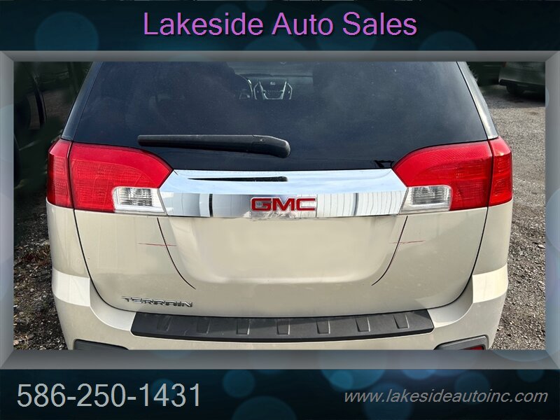 2011 GMC Terrain SLE-2   - Photo 6 - Clinton Township, MI 48036