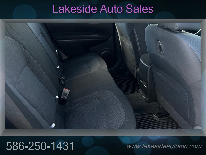 2013 Nissan Rogue S   - Photo 11 - Clinton Township, MI 48036