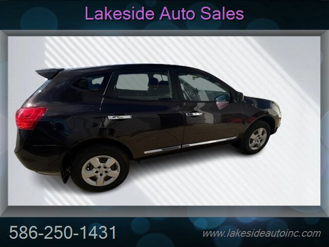 2013 Nissan Rogue S   - Photo 4 - Clinton Township, MI 48036