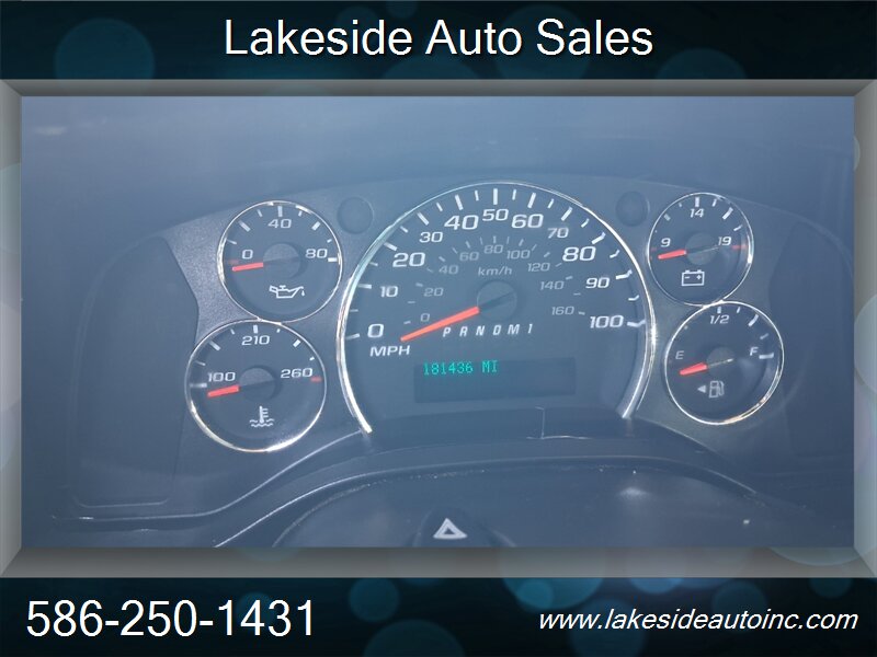 2018 Chevrolet Express 2500   - Photo 12 - Clinton Township, MI 48036