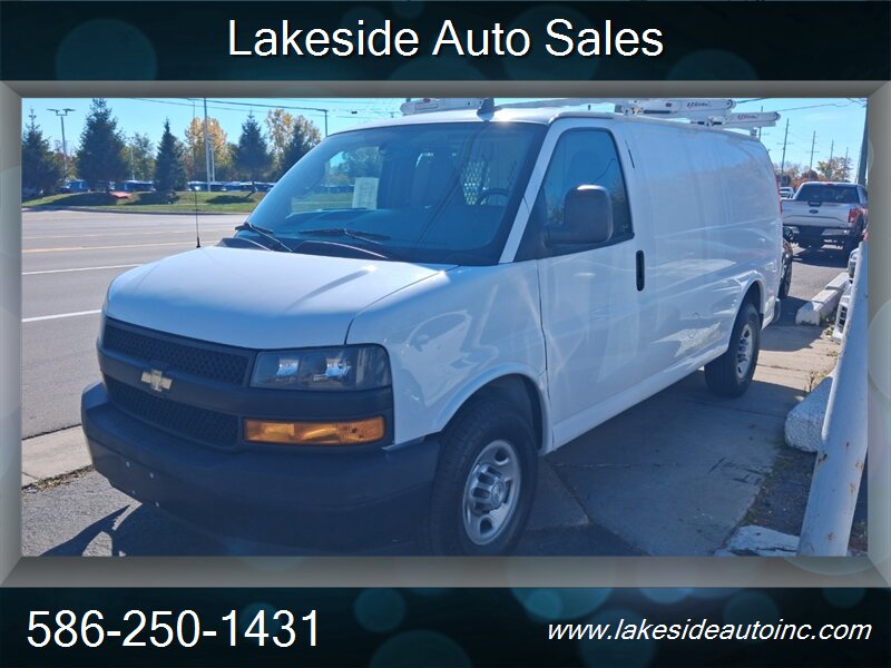 2018 Chevrolet Express 2500   - Photo 1 - Clinton Township, MI 48036