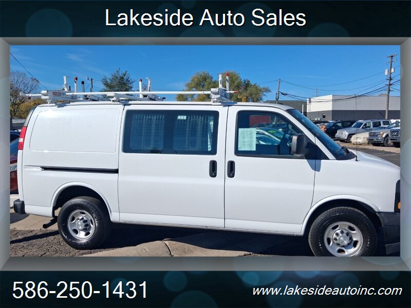 2018 Chevrolet Express 2500   - Photo 4 - Clinton Township, MI 48036