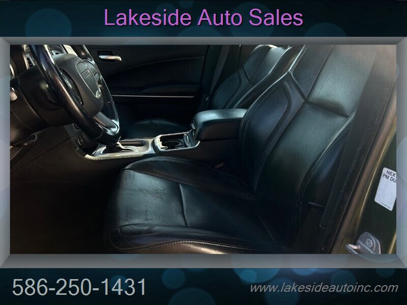 2019 Dodge Charger SXT - Photo 9 - Clinton Township, MI 48036