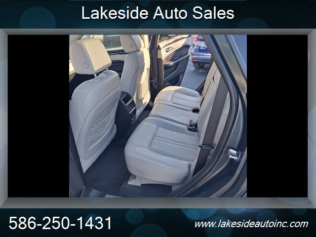 2015 Cadillac SRX Luxury Collection  Cadillac SRX  Wheel Drive Low Miles!!! - Photo 9 - Clinton Township, MI 48036