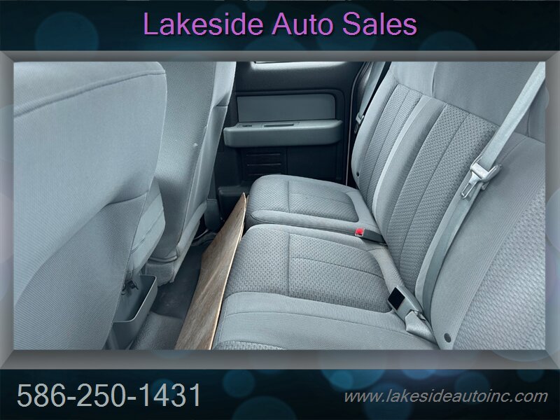 2013 Ford F-150 XL  CREW CAB SXT - Photo 7 - Clinton Township, MI 48036