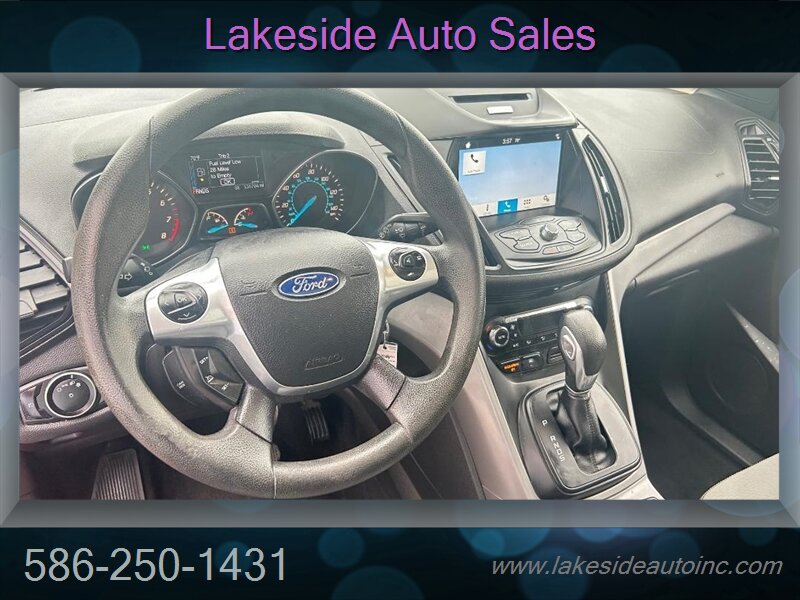 2016 Ford Escape SE   - Photo 13 - Clinton Township, MI 48036
