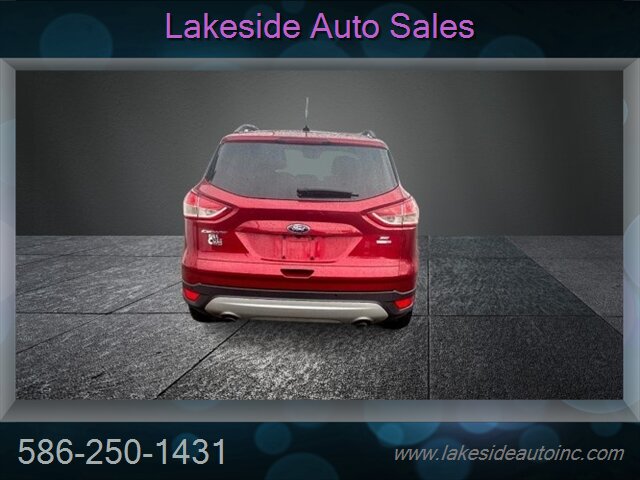 2016 Ford Escape SE   - Photo 6 - Clinton Township, MI 48036
