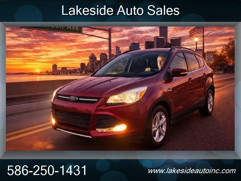 2016 Ford Escape SE  