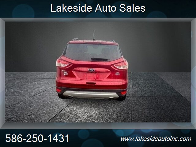 2016 Ford Escape SE - Photo 7 - Clinton Township, MI 48036