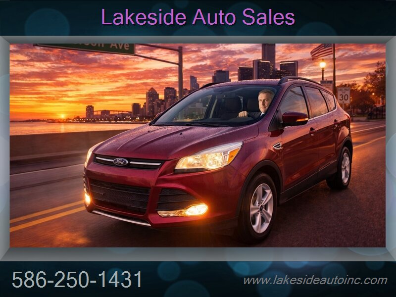 2016 Ford Escape SE   - Photo 1 - Clinton Township, MI 48036