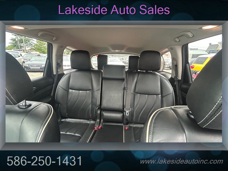2017 INFINITI QX60 - Photo 10 - Clinton Township, MI 48036