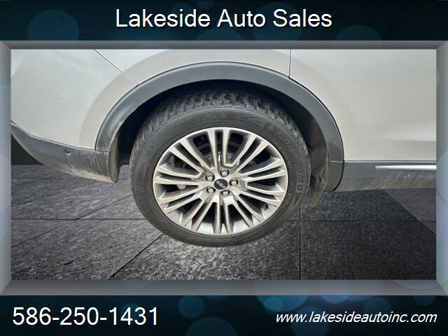2017 Lincoln MKX Reserve  BEST PRICE ANYWHERE! - Photo 9 - Clinton Township, MI 48036