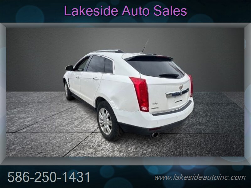 2011 Cadillac SRX Luxury Collection   - Photo 6 - Clinton Township, MI 48036