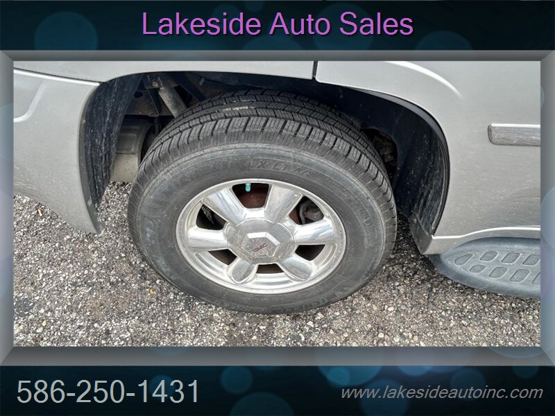 2007 GMC Envoy SLE SLE 4dr SUV   - Photo 14 - Clinton Township, MI 48036